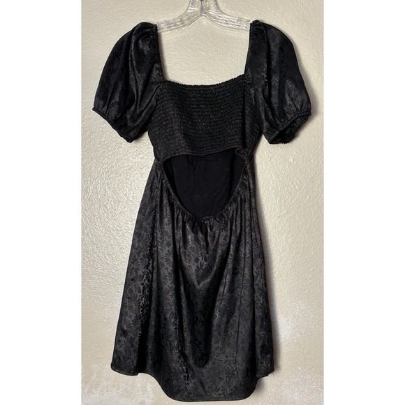 Altar'd State Jocelyn Floral Daisy Puff Sleeve Satin Mini Dress Black Sz M - Picture 2 of 8